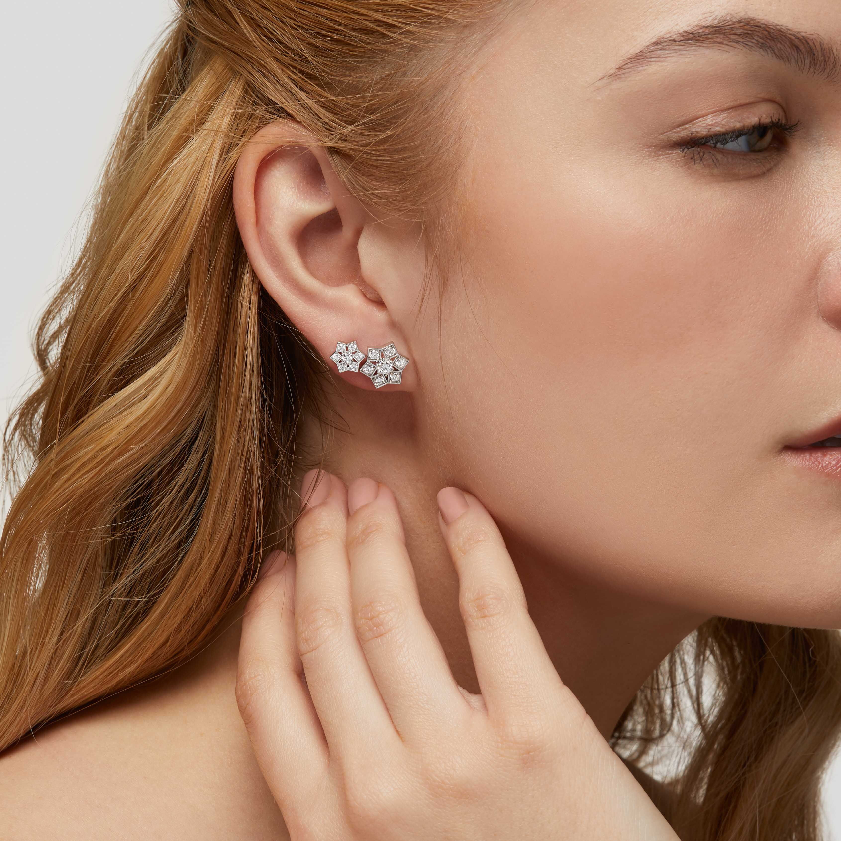 Yellow gold snowflake earrings shop